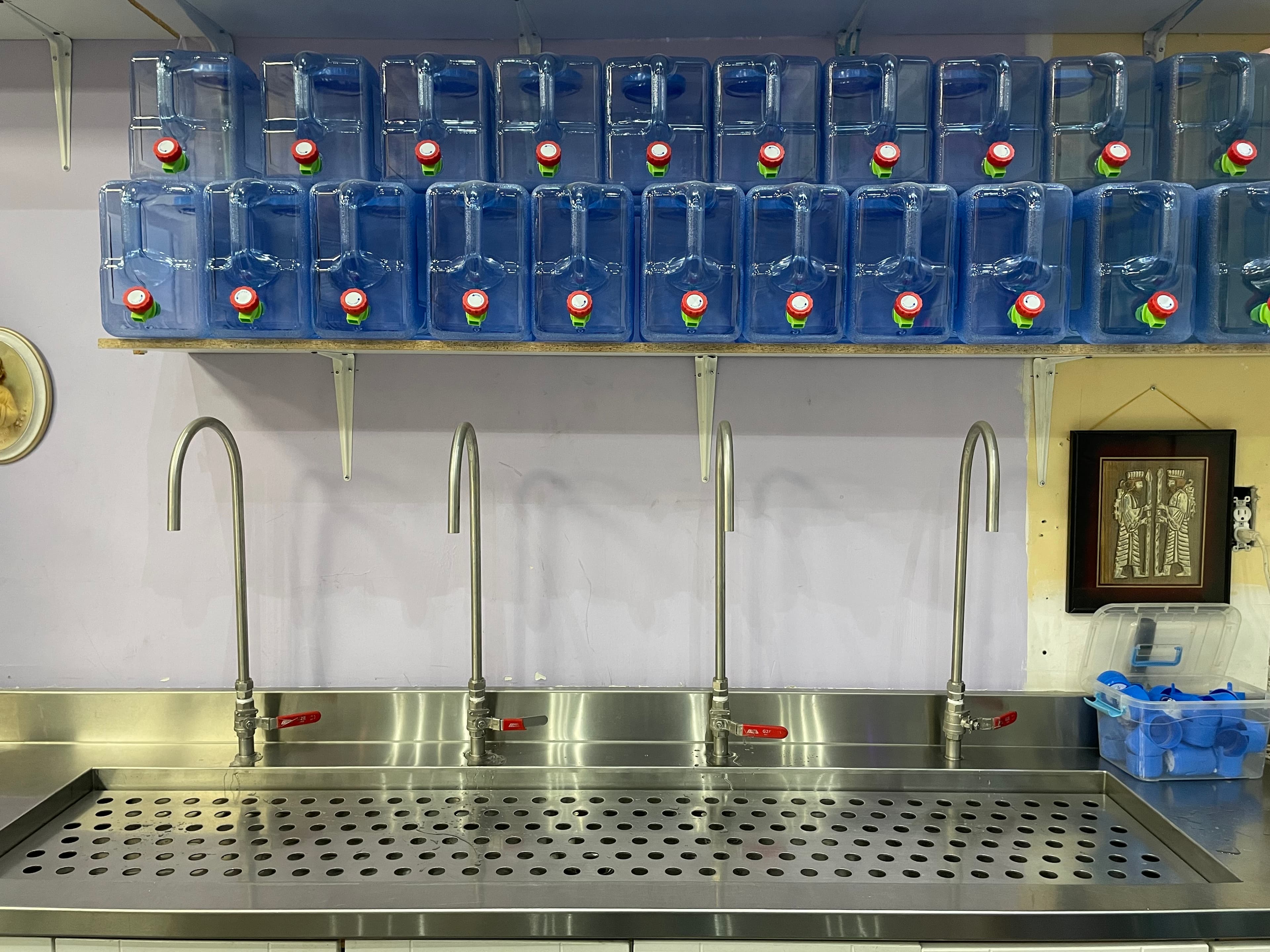 Niagara Leaf Purified Water in Scarborough